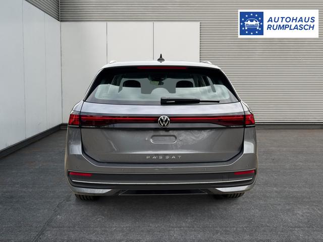 Volkswagen / Passat Variant / Grau / / / DSG+AHK+MASSAGE+NAVI+ACC+KAMERA+LED+17 ALU