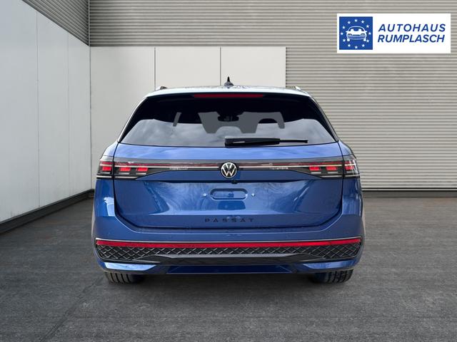 Volkswagen / Passat Variant / Blau / / / 4WD+BLACK+PANO+AHK+DCC+MATRIX+HARMAN