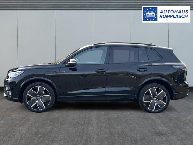 Volkswagen Tiguan R-Line People PLUG-IN+PANO+AHK+HD MATRIX+NAVI+BLACK STYLE+20" LM+ACC 