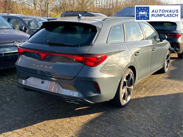 Cupra / Leon Sportstourer / Blau / / / ST eHK+KAMERA+SHZ+ACC+LED+18 LM+PDC