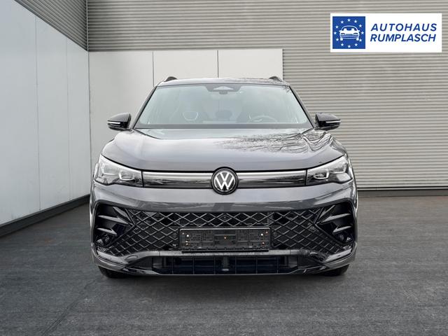 Volkswagen / Tiguan / Grau / / / PLUG-IN+PANO+AHK+HD MATRIX+NAVI+BLACK STYLE+20 LM+ACC