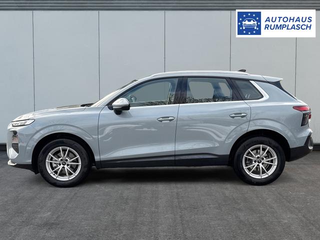 Audi / Q3 / Gelb / / / , Beispielbilder, ggf. teilweise mit Sonderausstattung