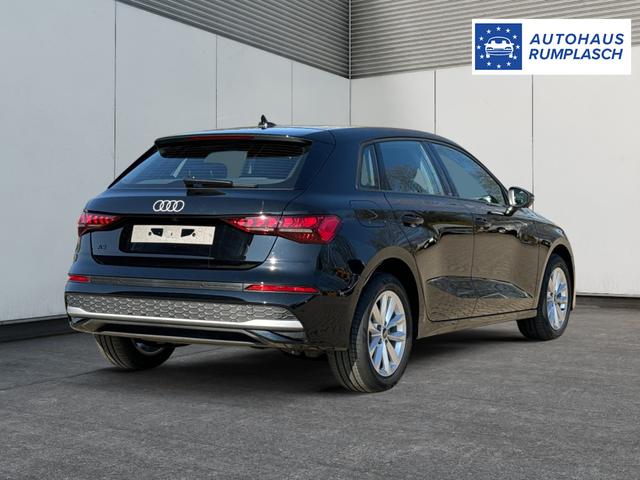 Audi / A3 Sportback / Schwarz / / / ACC+KAMERA+SHZ+LED+16LM+APP