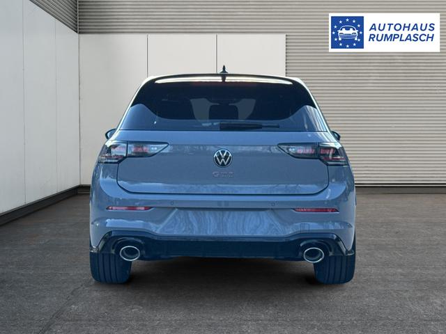 Volkswagen / Golf / Grau / / / PANO+MATRIX+HUD+HARMAN+NAVI+360 KAMERA+19 LM
