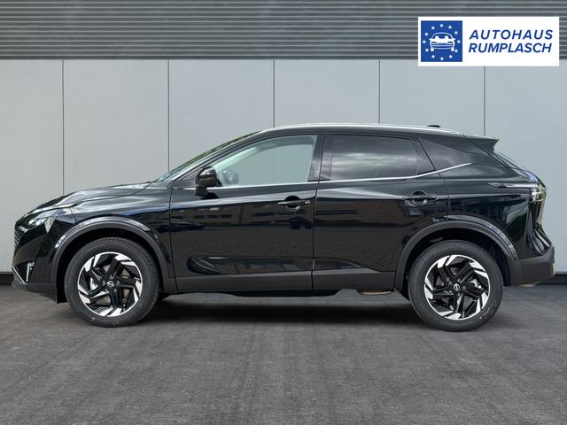 Nissan / Qashqai / Schwarz / / / EL.HECKKL+HEAD-UP+KAMERA+ACC+PDC+SHZ+LED , Beispielbilder, ggf. teilweise mit Sonderausstattung