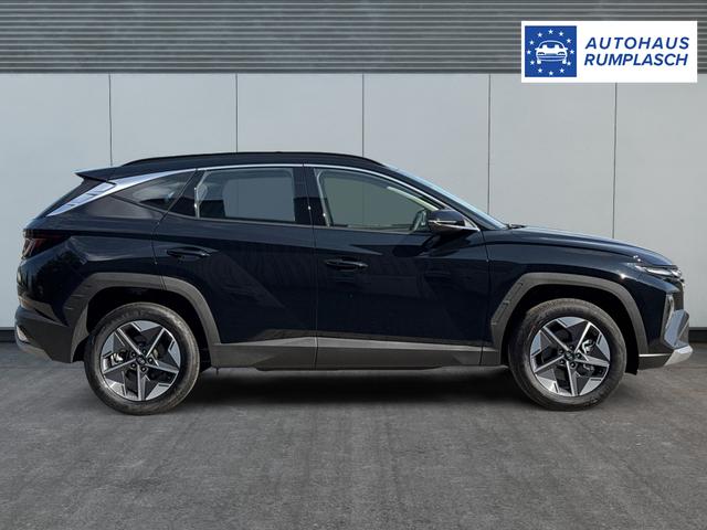 Hyundai / TUCSON / Schwarz / / / Hybrid NAVI+KAMERA+SHZ+LED+TEMPOMAT+17 ALU+PDC, Beispielbilder, ggf. teilweise mit Sonderausstattung