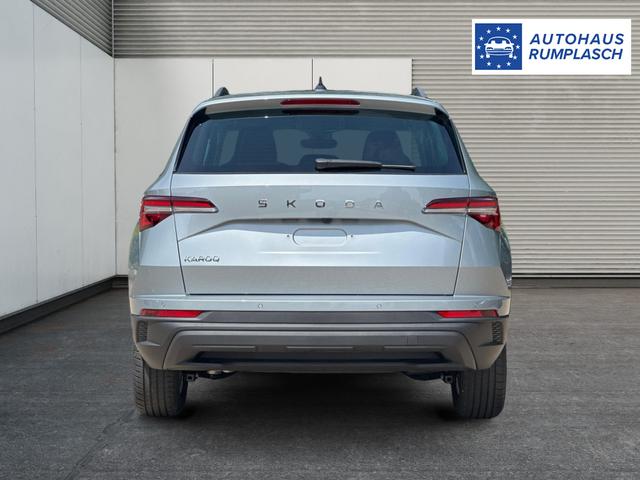Skoda / Karoq / Silber / / / AHK+el.HECKKLAPPE+KAMERA+PDC+ACC, Beispielbilder, ggf. teilweise mit Sonderausstattung