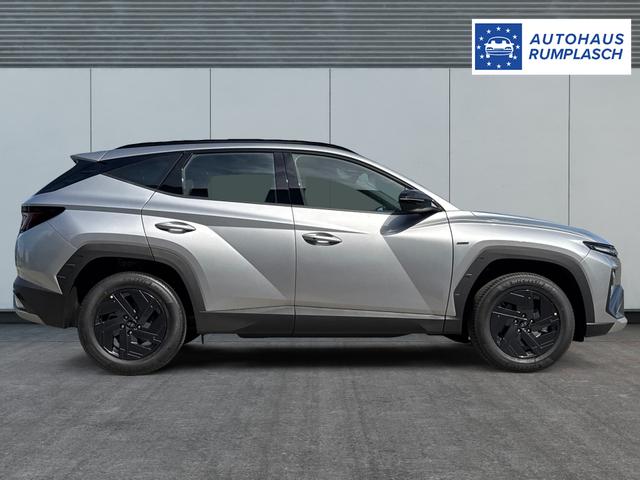 Hyundai / TUCSON / Silber / / / Hybrid NAVI+KAMERA+SHZ+LED+TEMPOMAT+17 ALU+PDC, Beispielbilder, ggf. teilweise mit Sonderausstattung