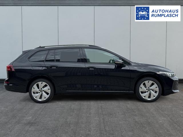 Volkswagen / Golf Variant / Schwarz / / / AHK+ACC+eHK+KAMERA+SHZ+KLIMA+LED+17 ALU