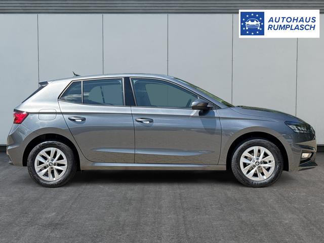 Skoda / Fabia / Grau / / / 5J GARANTIE+KAMERA+SHZ+KLIMA+LED+15 LM+SMARTLINK, Beispielbilder, ggf. teilweise mit Sonderausstattung