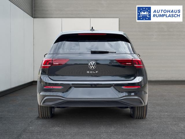 Volkswagen / Golf / Schwarz / / / ACC+SHZ+KLIMA+KAMERA+APP CONNECT+LED+17 ALU