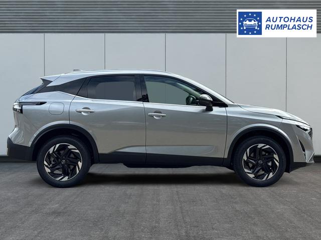 Nissan / Qashqai / Silber / / / KAMERA+ACC+PDC+EL.HECKKL.+SHZ+LED , Beispielbilder, ggf. teilweise mit Sonderausstattung