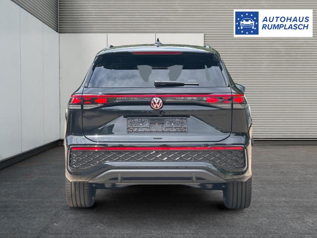 Volkswagen / Tayron / Schwarz / / / PLUG-IN+PANO+AHK+HuD+MATRIX+360 KAM+20ALU+ACC+eHK+BLACK STYLE