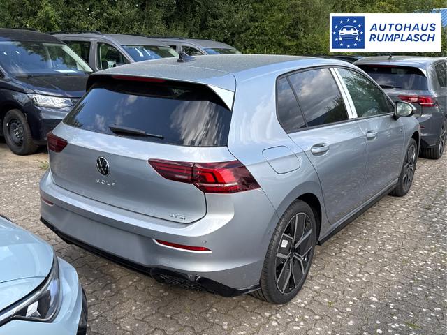 Volkswagen / Golf / Silber / / / LED-PLUS+ACC+SHZ+KEYLESS+KAMERA+18 ALU, Beispielbilder, ggf. teilweise mit Sonderausstattung