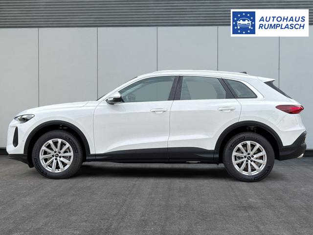 Audi / Q5 / Wei&szlig; / / / QUATTRO+NAVI+KAMERA+AHK+SHZ+PDC+ACC