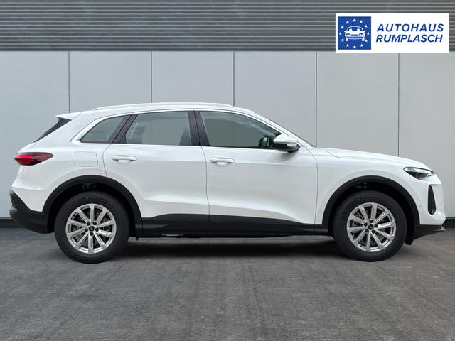 Audi / Q5 / Wei&szlig; / / / QUATTRO+NAVI+KAMERA+AHK+SHZ+PDC+ACC