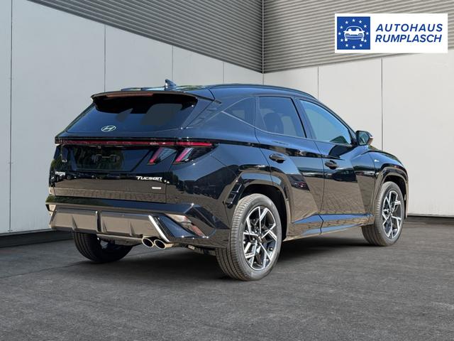Hyundai / TUCSON / Schwarz / / / 4WD+NAVI+KAMERA+SHZ+LED+19''ALU+PDC, Beispielbilder, ggf. teilweise mit Sonderausstattung