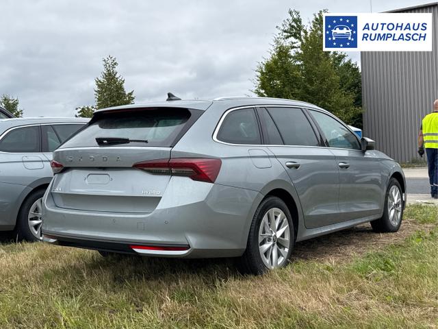 Skoda / Octavia Combi / Silber / / / ACC+AHK+eHK+KAM+PDC+LED+17ALU+SHZ, Beispielbilder, ggf. teilweise mit Sonderausstattung
