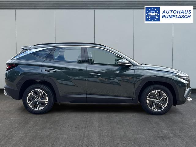 Hyundai / TUCSON / Gr&uuml;n / / / VERKAUFT | BS (03.09.2026) /// NAVI+KAMERA+SHZ+LED+TEMPOMAT+17 ALU+PDC, Beispielbilder, ggf. teilweise mit Sonderausstattung