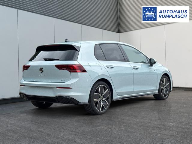 Volkswagen / Golf / Blau / / / LED-PLUS+ACC+SHZ+KEYLESS+KAMERA+18 ALU, Beispielbilder, ggf. teilweise mit Sonderausstattung