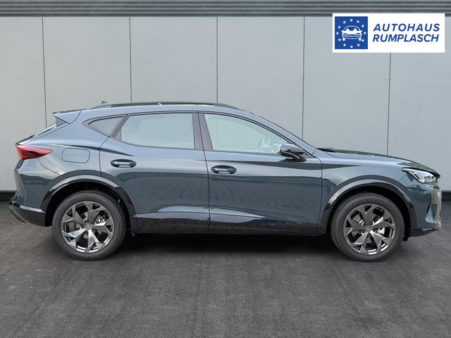 Cupra / Formentor / Blau / / / 4x4 AHK+eHK+NAVI+KAMERA+ACC+SHZ+18 ALU, Beispielbilder, ggf. teilweise mit Sonderausstattung