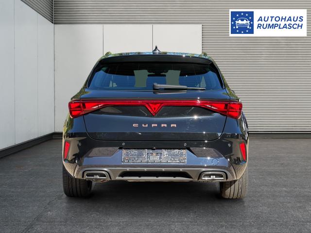 Cupra / Leon Sportstourer / Schwarz / / / ST AHK+NAVI+eHK+KAMERA+ACC+SHZ+18 ALU+LED