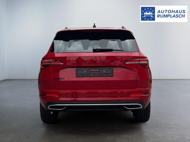 Neue Skoda Karoq Sportline top Austastung 