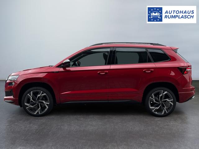Neue Skoda Karoq Sportline top Austastung 