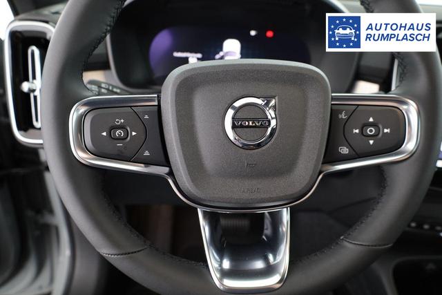 Volvo XC40 Core 2WD B3 Mild-Hybrid Core, Navi, LED, Winter, Kamera, el. Klappe 