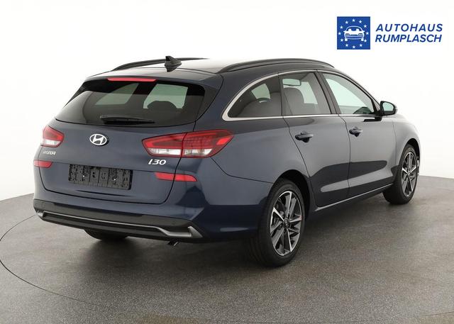 Hyundai i30 Kombi 1.0 T-GDI DCT Family, Navi, ACC, Side, Winter, 17-Zoll, Klimaautomatik 