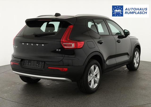 Volvo XC40 Core 2WD B3 Mild-Hybrid Core, Navi, LED, Winter, Kamera, el. Klappe 