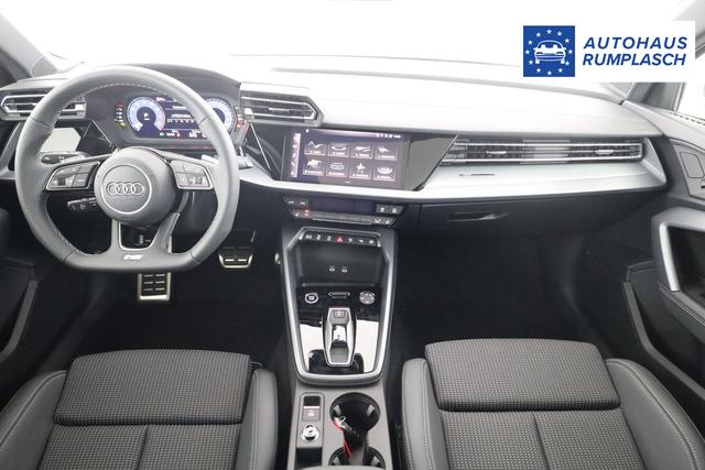 Audi A3 Sportback 35 TFSI S line S-Tronic S-LINE, Pano, Teilleder, Kamera, ACC, Sitzheizung, 4-J Garantie 