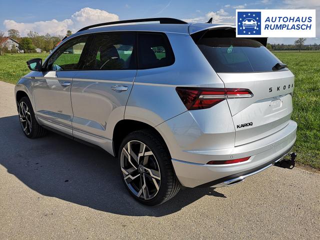 Skoda Karoq Sportline 2.0TDI DSG 4x4 AHK Matrix Pano Sound Leder 19 Zoll 
