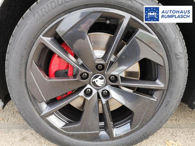 Skoda Octavia Combi 2.0 TSI 195 kW RS Kombi ABT 2.0TSI Pano Matrix Area AHK Sound GV5 