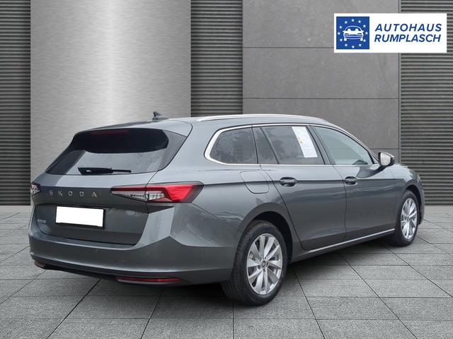 Skoda Superb Combi Selection Winterpaket+AHK+RFK 2.0 TDI DSG 