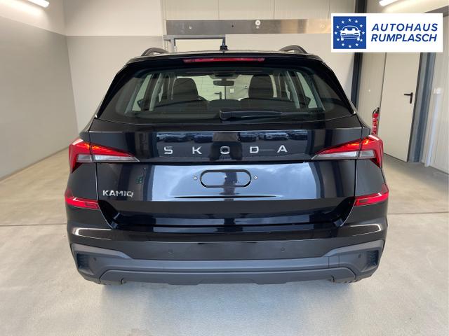 Skoda / KAMIQ / Schwarz / / / 95PS Sitzheizung+App-Connect