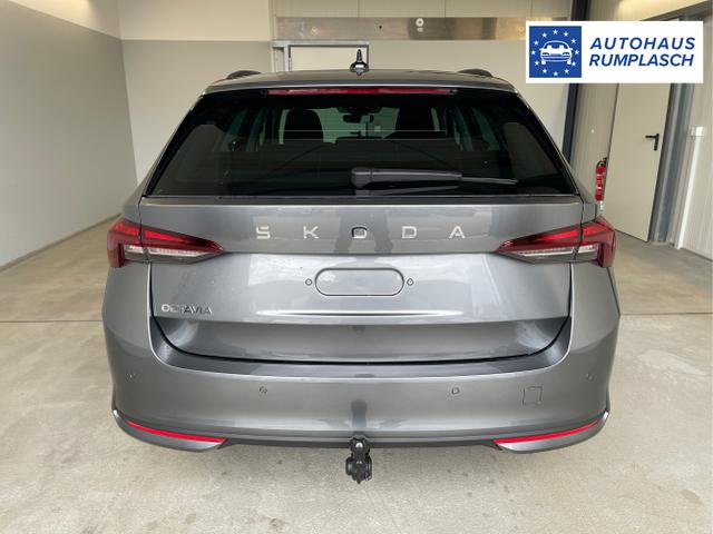 Skoda / Octavia Combi / Grau / / / DSG AHK+Sitzheizung+App Connect