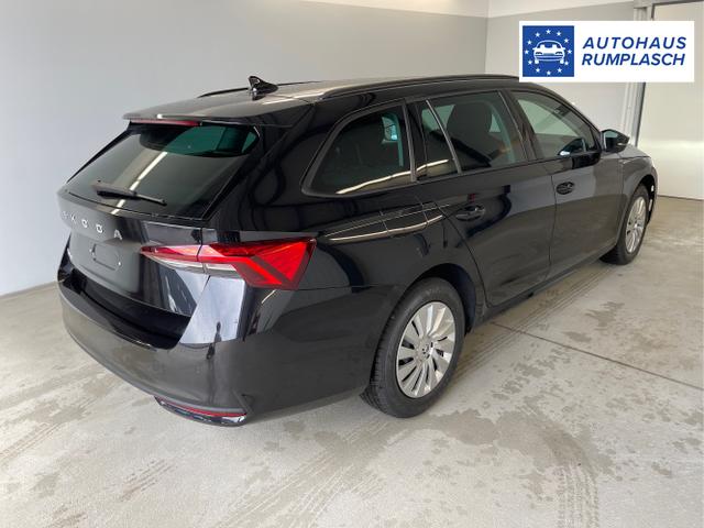 Skoda / Octavia Combi / Schwarz / / / DSG AHK+Sitzheizung+App Connect