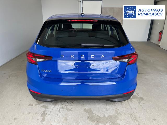 Skoda / Fabia / Blau / / / 115PS Sitzheizung + App Connect