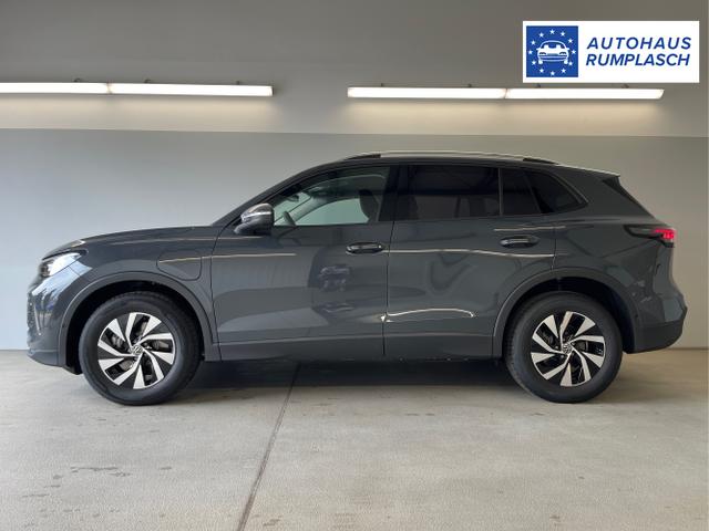 Volkswagen / Tiguan / Grau / / / 204PS DSG eHybrid IQ.Light+Navi