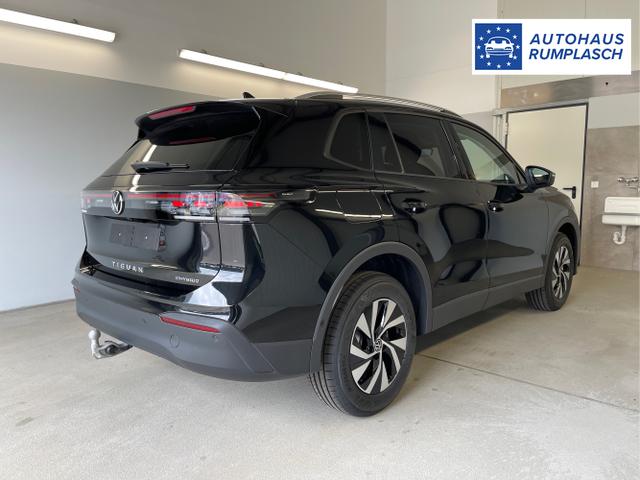 Volkswagen / Tiguan / Schwarz / / / 204PS DSG eHybrid IQ.Light+Navi