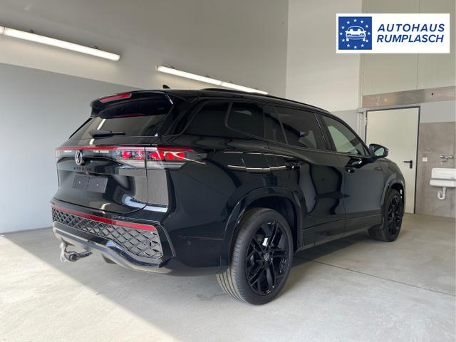 Volkswagen / Tayron / Schwarz / / / 193PS 7Sitz+Harman+Pano+AHK+20+Stdhz+Leder+NaviPro