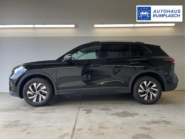 Volkswagen / Tiguan / Schwarz / / / eHybrid DSG 360°+Navi+Kessy+AHK