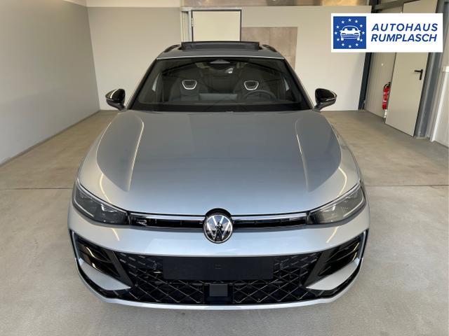 Volkswagen / Passat Variant / Silber / / / 265PS AHK+Pano+Harman Kardon