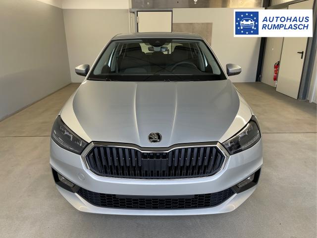 Skoda / Fabia / Silber / / / 95PS Sitzheizung+App-Connect