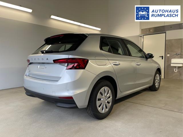 Skoda / Fabia / Silber / / / 95PS Sitzheizung+App-Connect