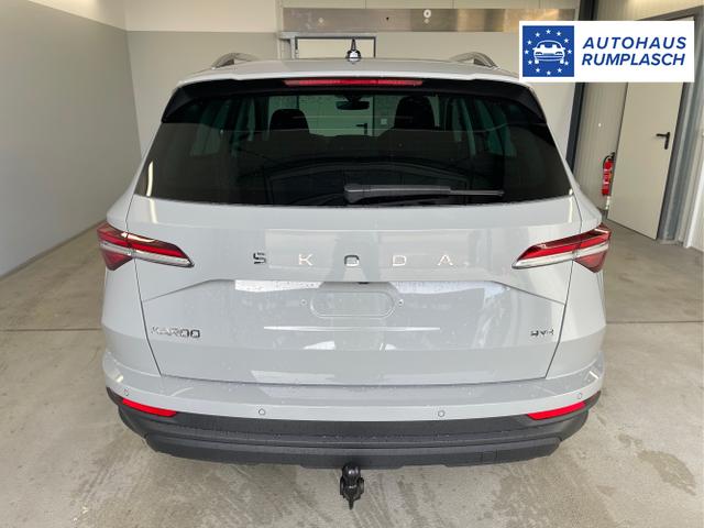 Skoda / Karoq / Grau / / / 150PS TDI DSG 4x4 AHK+Navi+ACC+Kamera+Sitzheiz+eHeck+GV5