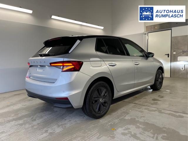 Skoda / Fabia / Blau / / / Selection 115PS DSG Dynamic+Kamera+Kessy+Alu16+Sitzheiz+Climatronic+PDCvo+hi 