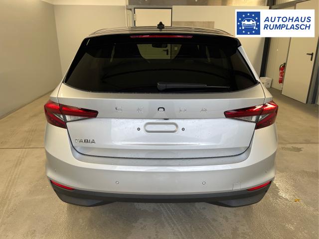 Skoda / Fabia / Blau / / / Selection 115PS DSG Dynamic+Kamera+Kessy+Alu16+Sitzheiz+Climatronic+PDCvo+hi 