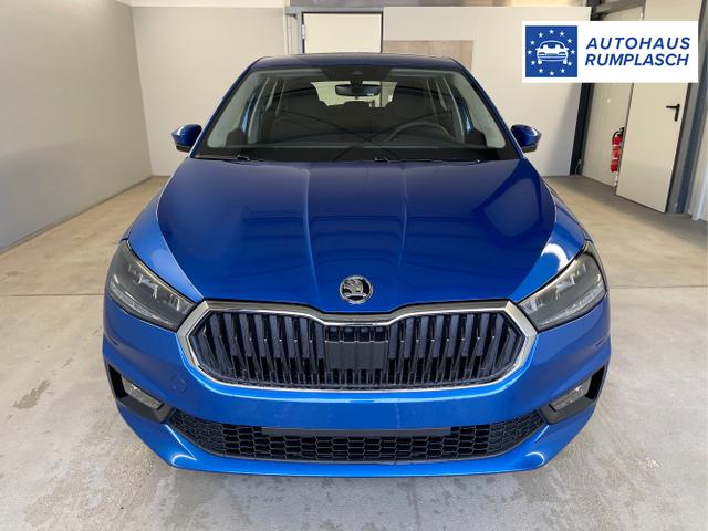Skoda / Fabia / Blau / / / 95PS Sitzheizung+4 Jahre Garantie